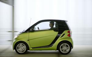 th_564197851_2010_Smart_Fortwo_14_2560x1600_122_534lo.jpg