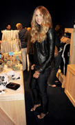 th_58306_Tikipeter_Elle_Macpherson_Project_Ocean_Launch_Party_029_123_534lo.jpg