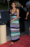 th_68104_Halle_Berry_The_Soloist_premiere_in_Los_Angeles_25_122_625lo.jpg