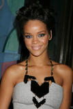 Rihanna - Cosmopolitan Magazine Hosts a Private Dinner in Honor of Rihanna