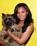 th_72002_celeb-city.org-kugelschreiber-Ashanti-Theres_No_Place_Like_Home_Dog_Adoption_Day_824_122_980lo.jpg