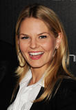 http://img162.imagevenue.com/loc367/th_34567_Jennifer_Morrison_Decades_Of_Denim_Party_050_122_367lo.jpg